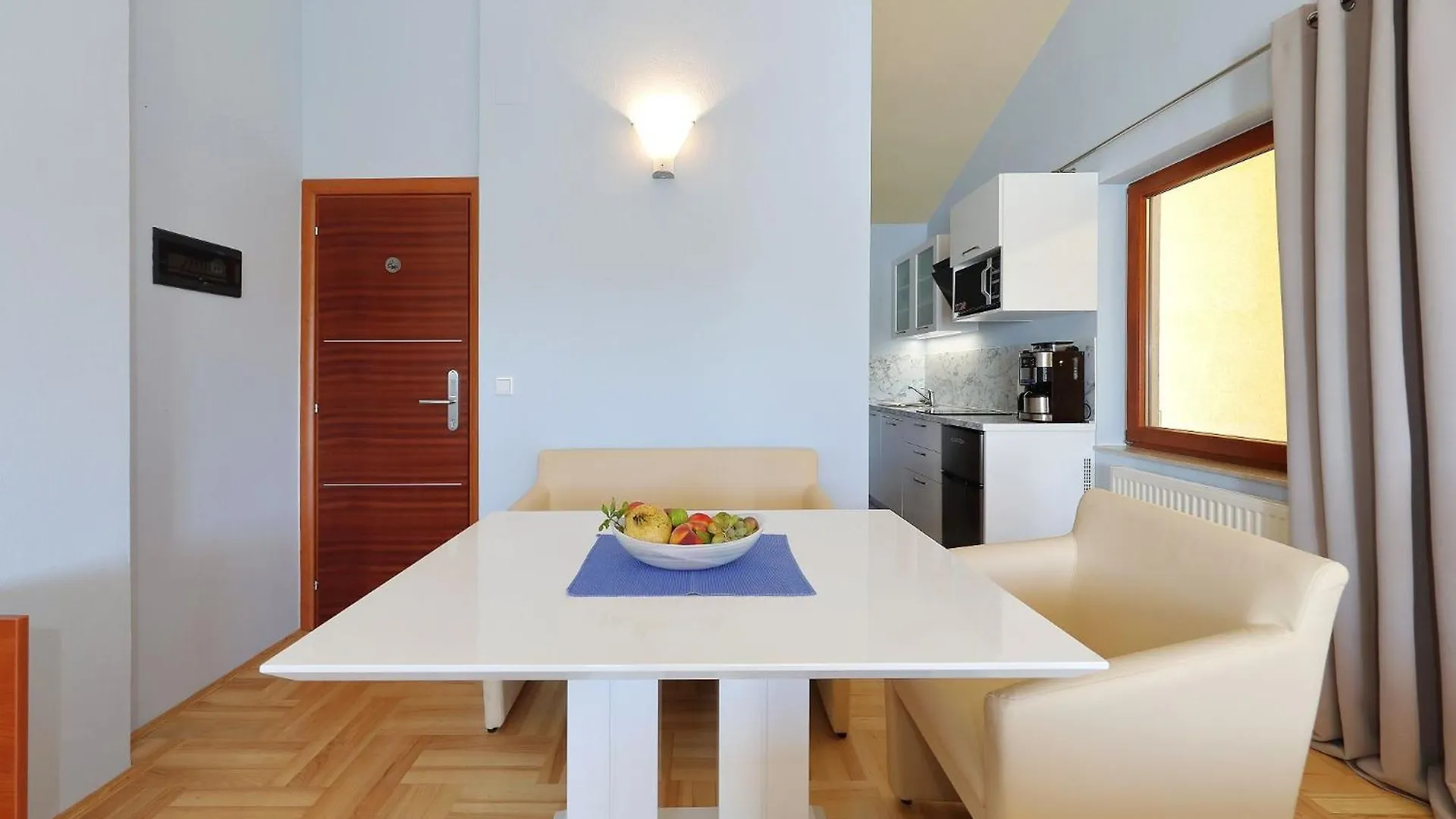 Alsano, No 1 Apartment Basic