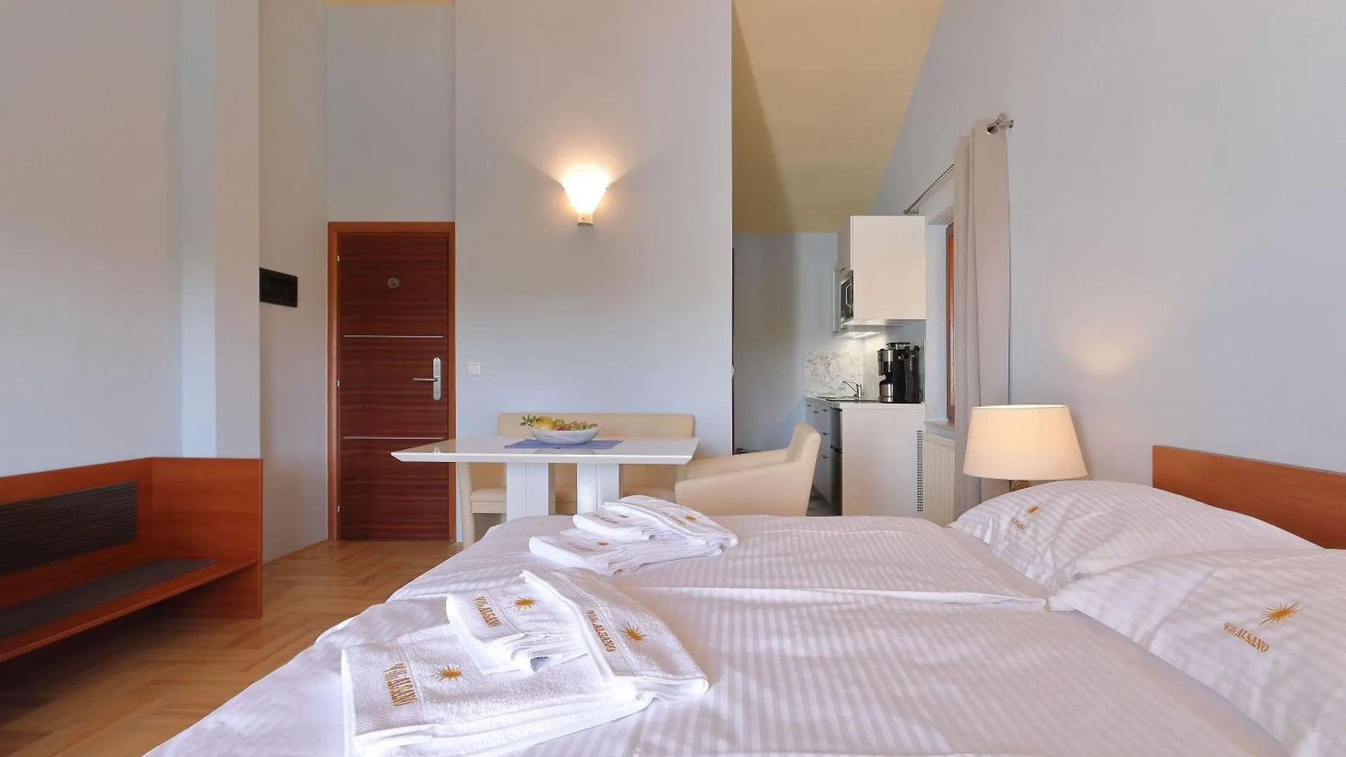 Alsano, No 1 Apartment Basic Croatia