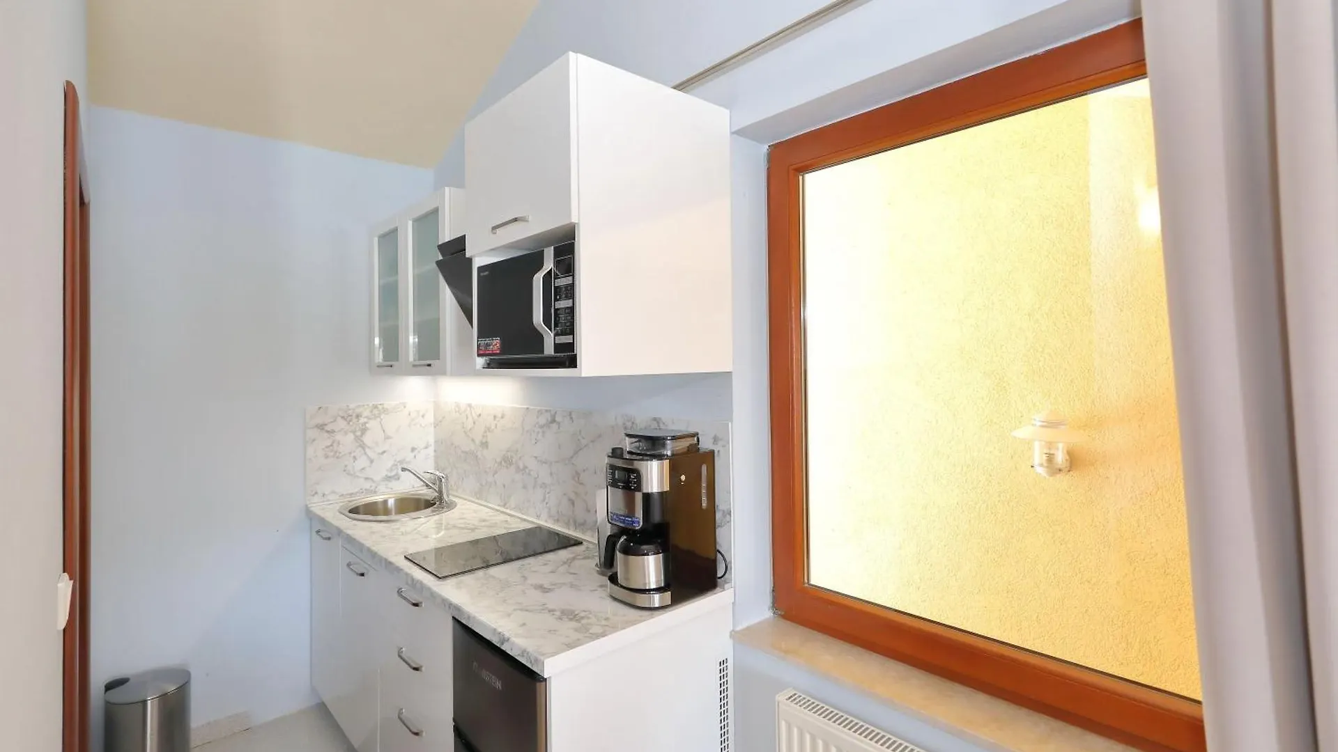 Alsano, No 1 Apartment Basic